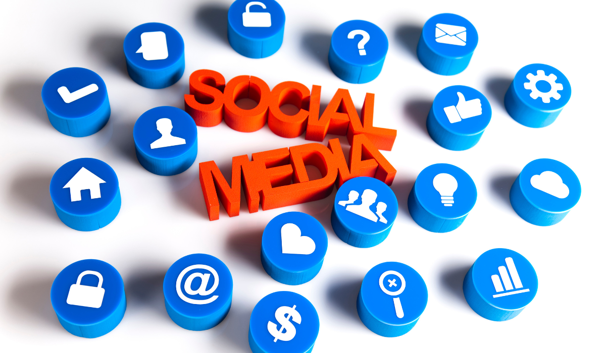 website development and digital marketing, social media marketing, social media strategy, website traffic